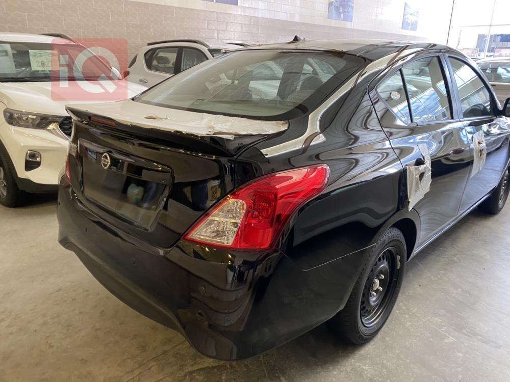 Nissan Sunny